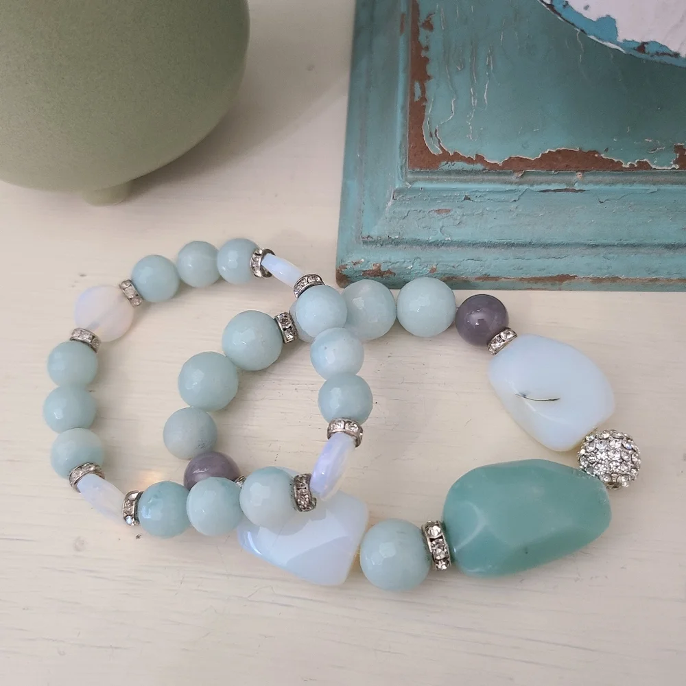 Seafoam Beaded Stretch Bracelet Set - Elegant Aqua and White